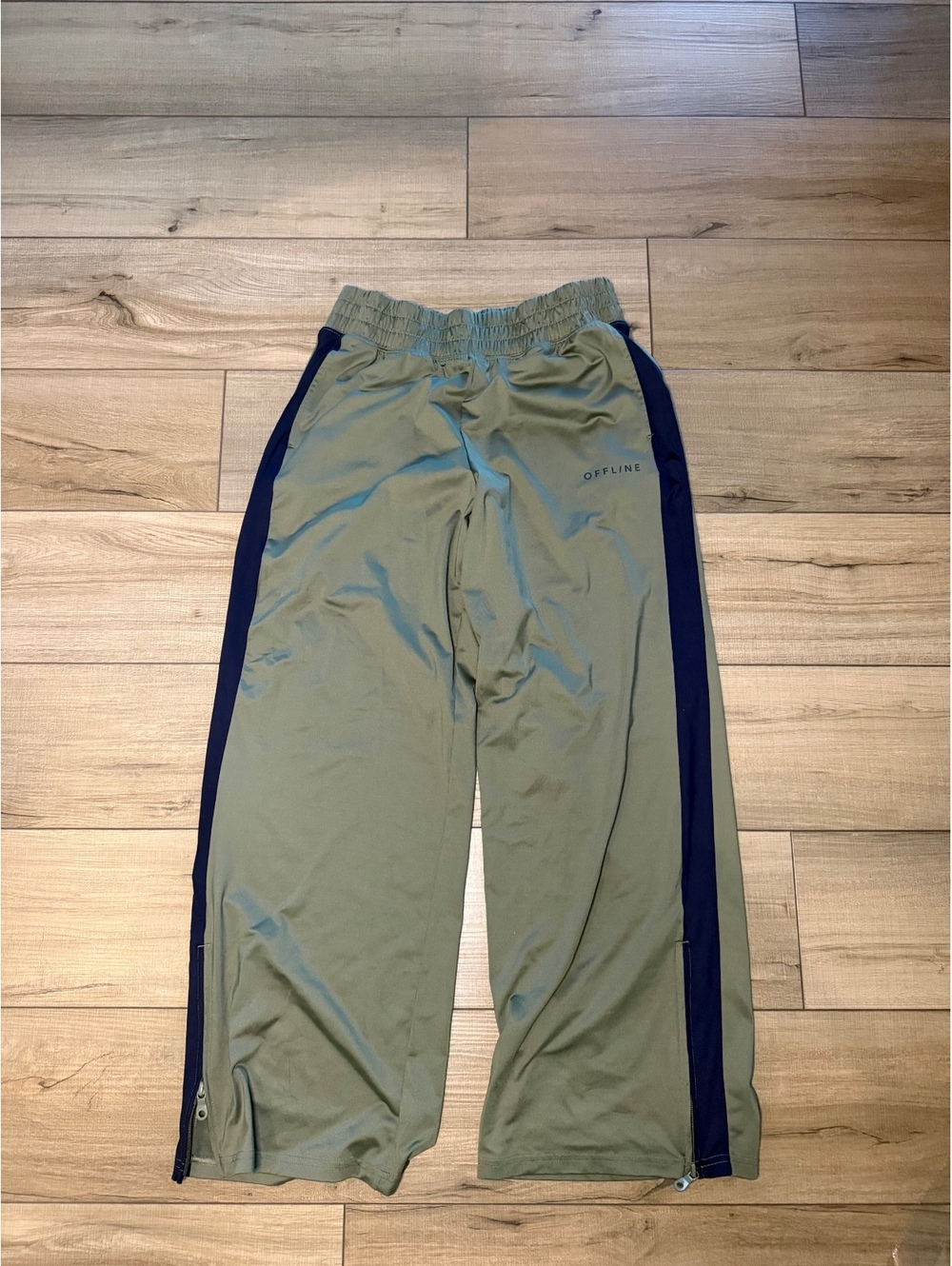 Aerie OFFLINE Track Pants Medium Green Navy Wide Leg Side Zip Athletic